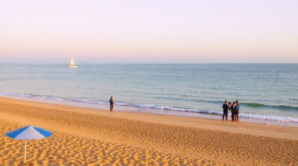 Top activités de surf pour débutants au Portugal